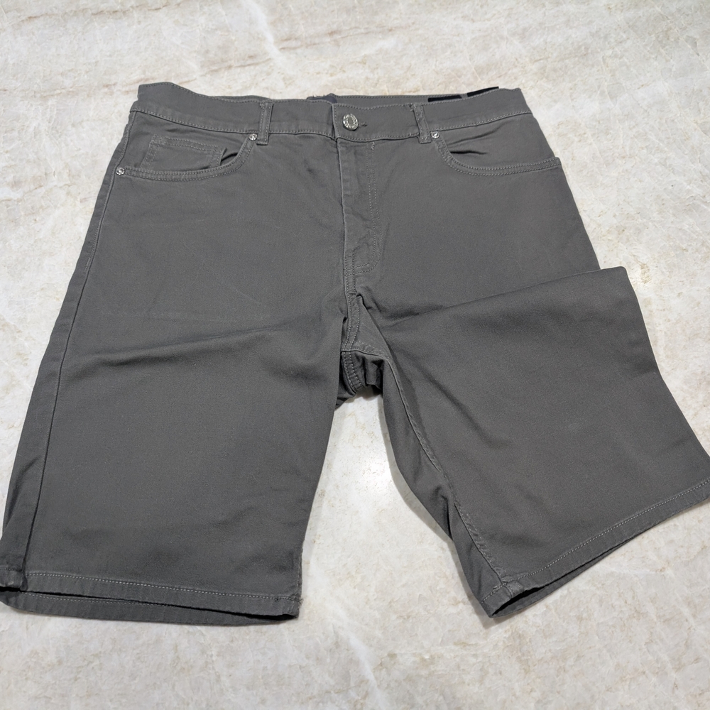 H&M Charcoal Flat Front Men's Shorts